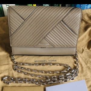 Micheal Kors Yasmeen leather chain purse
